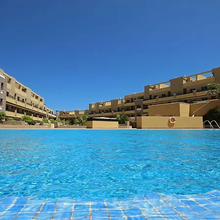La Perla Sea View, Pool, Parking And Wifi Apartment *